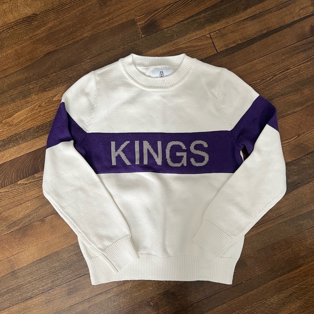 Sacramento Kings licensed White and Purple Men's NBA Sweater